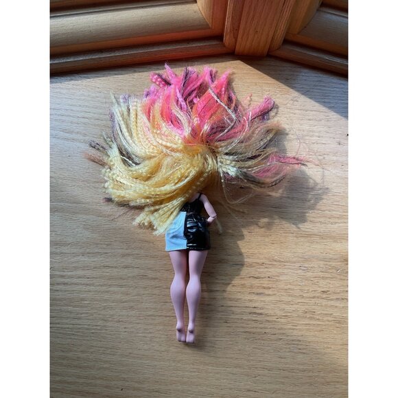 LOL Surprise OMG Fashion Dolls Lot Of 4 with Outfits Articulated - Picture 7 of 12